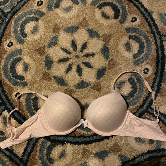 Victoria's Secret Other - Womens 32D Victoria secret bra